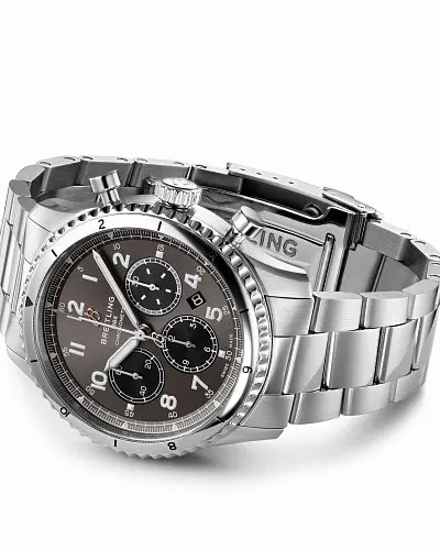 Breitling Aviator 8 B01 Chronograph 43 AB0119131B1A1